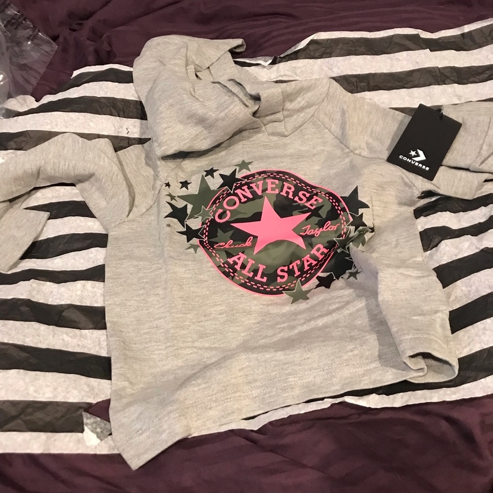 Converse hoodie shirt